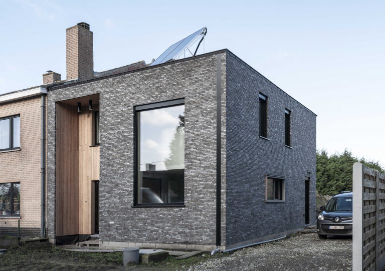 B hoofdfoto zedelg gecropt 1 768x541