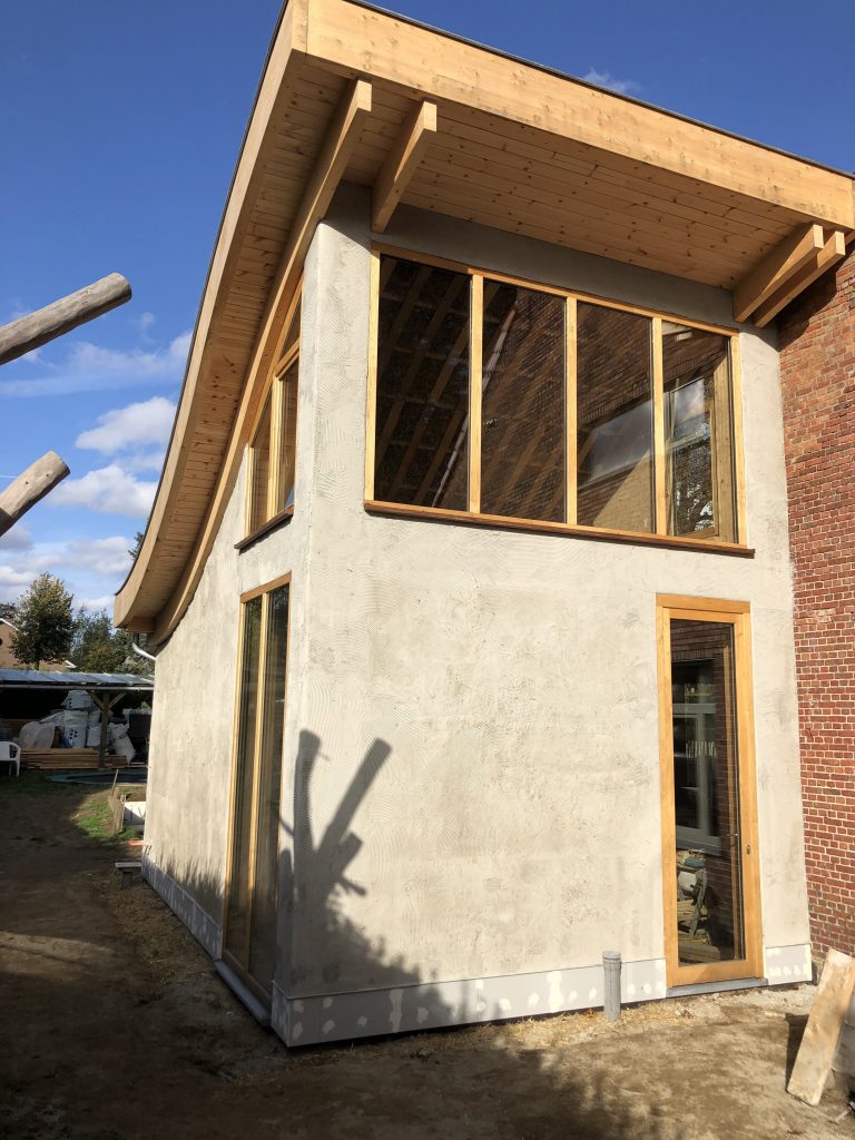 image00010 min 768x1024