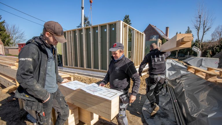 H3houtskeletbouw montage werf 768x432